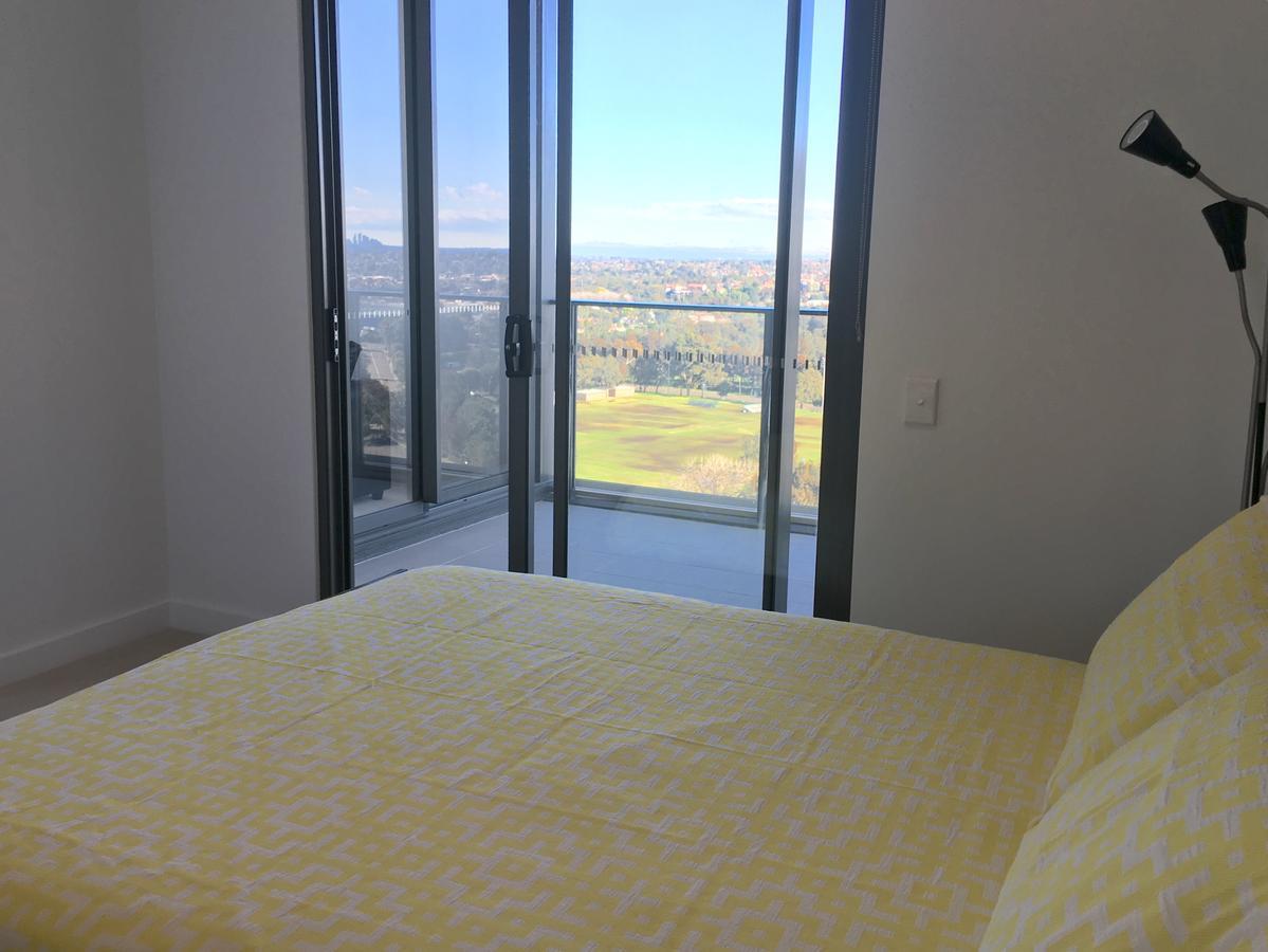 Panoramic Views In Luxurious Brand New Apartment Сидней Экстерьер фото
