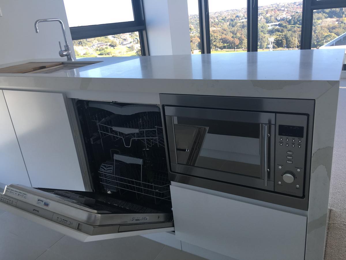 Panoramic Views In Luxurious Brand New Apartment Сидней Экстерьер фото