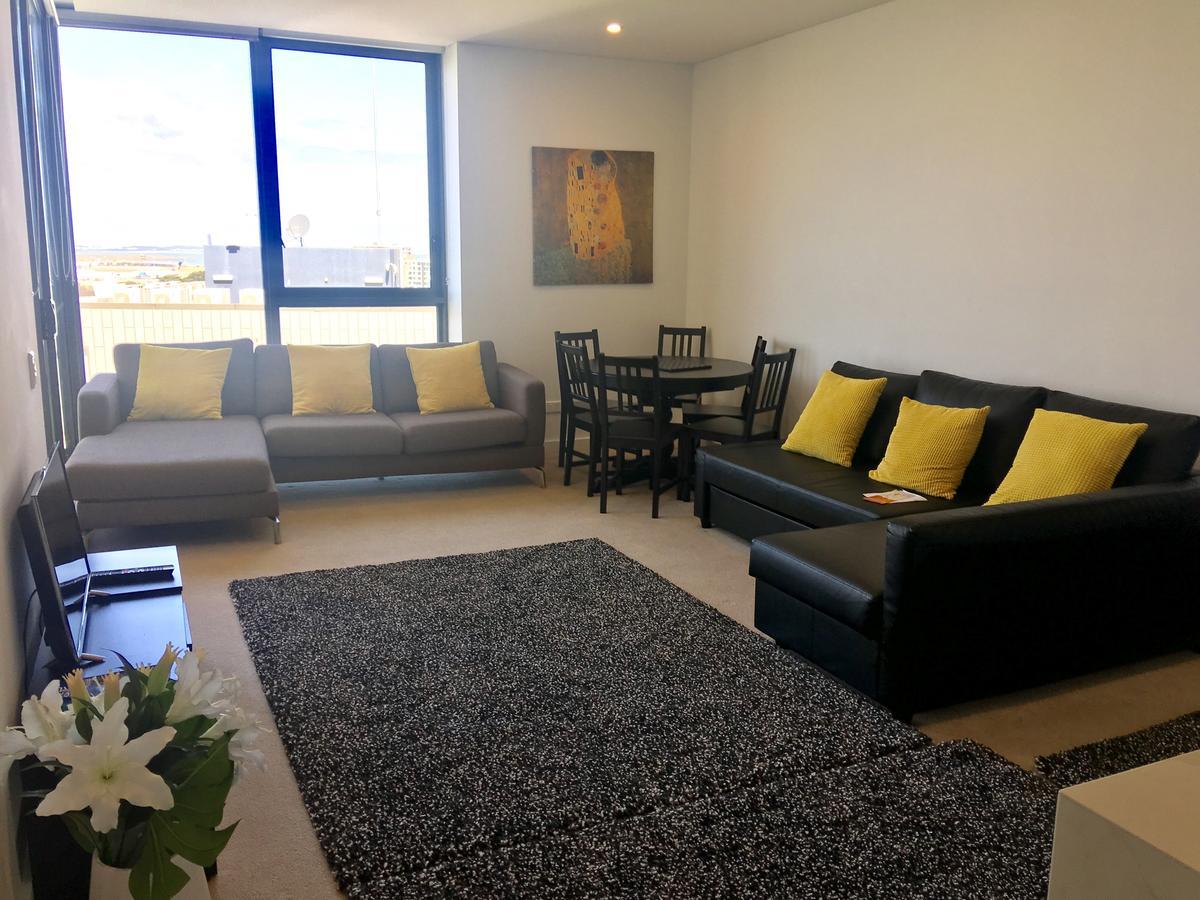 Panoramic Views In Luxurious Brand New Apartment Сидней Экстерьер фото